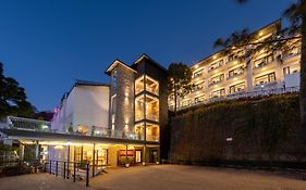 Ramada Resort Kasauli